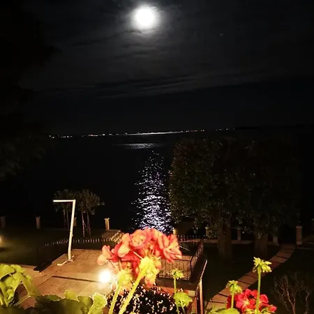 Apartment Al Lago Am Gardasee * Toscolano Maderno